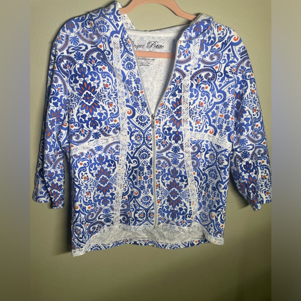 Onque Casuals Ladies Hoodie Blue Orange White Zip  Jacket Sz  Petite L